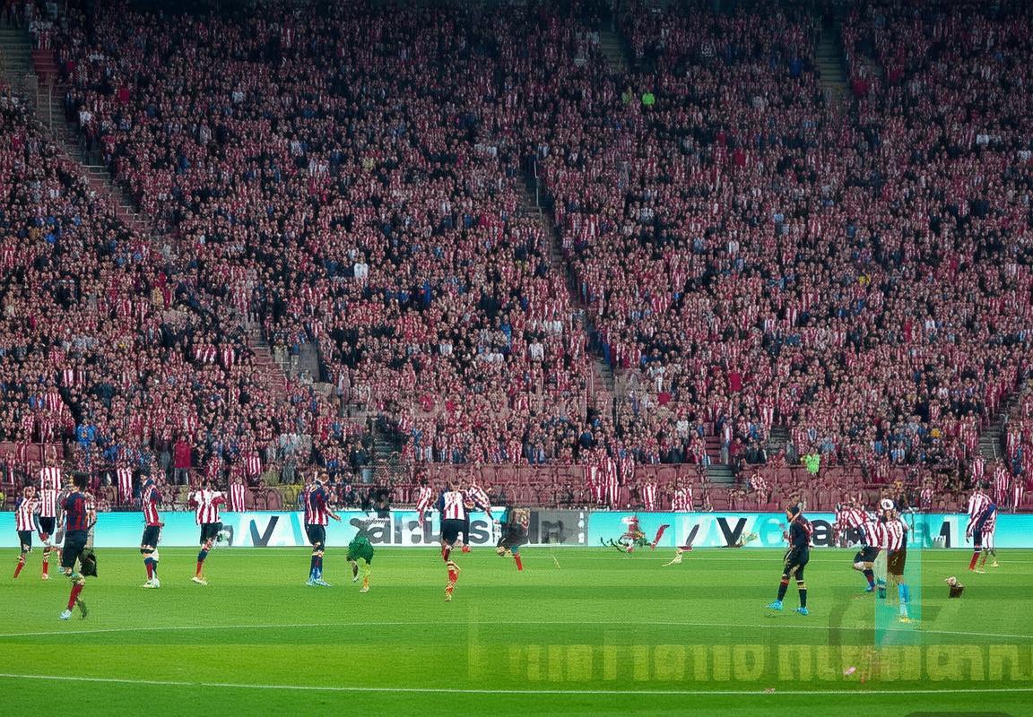 巴塞罗那VS马德里竞技：西甲巅峰对决精彩回顾(图2)